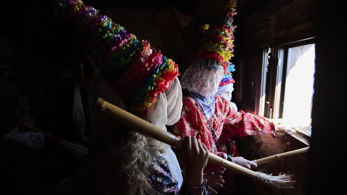 Txatxus en la Posada de Lantz.