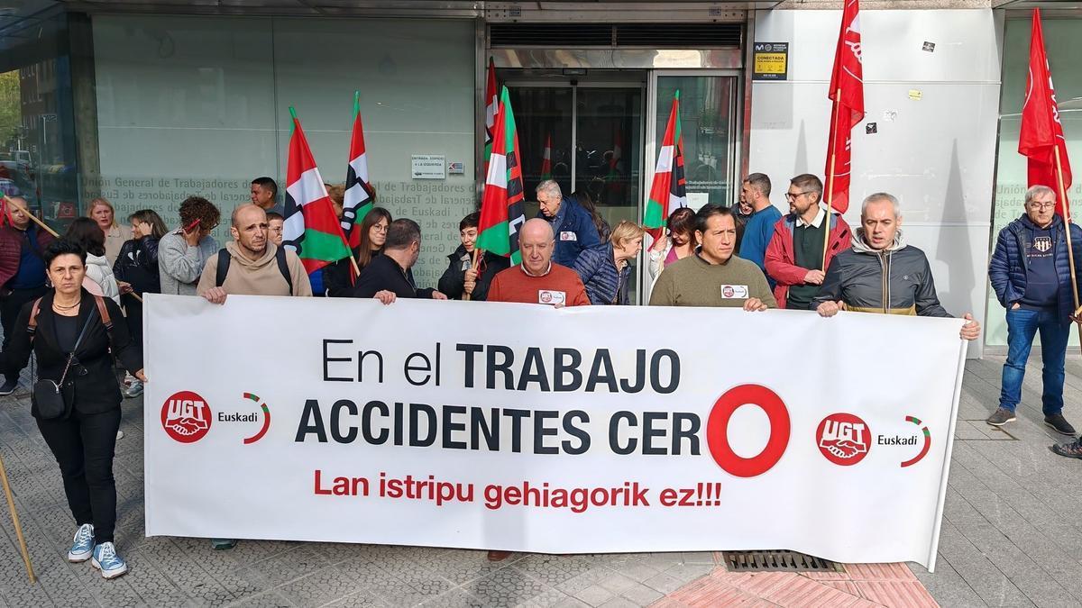 Movilización de UGT Euskadi contra la siniestralidad laboral.