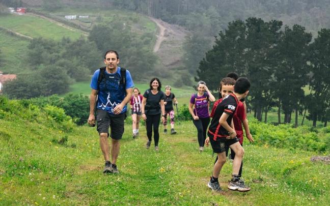 La Mendi Jaia es una buena oportunidad de disfrutar del monte y del entorno / Arrolape Mendi Kluba La Mendi Jaia es una buena oportunidad de disfrutar del monte y del entorno