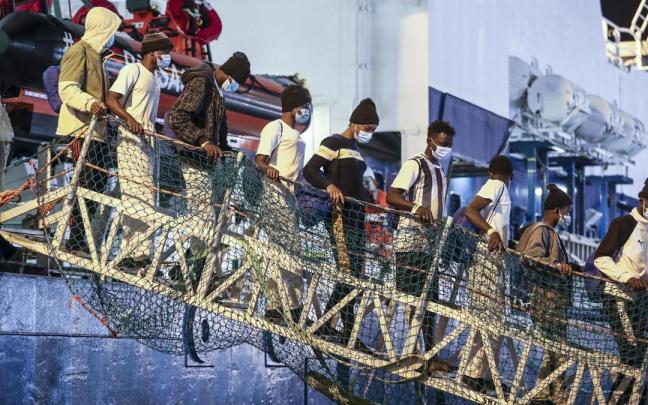 Migrantes en el barco Geo Barents, de Médicos Sin Fronteras Migrantes en el barco Geo Barents, de Médicos Sin Fronteras