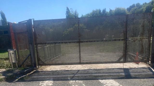 El cierre es una medida tomada por motivos de seguridad pública y protección ciudadana