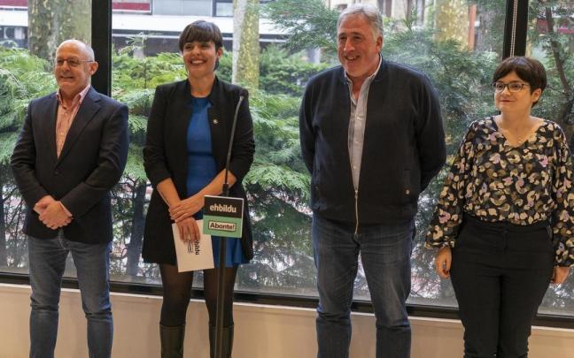 Candidatos a las alcaldias de las capitales vascas de Eh Bildu.