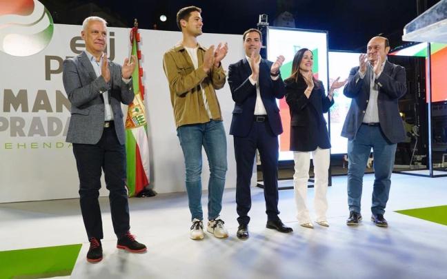 El candidato del PNV a lehendakari, Imanol Pradales