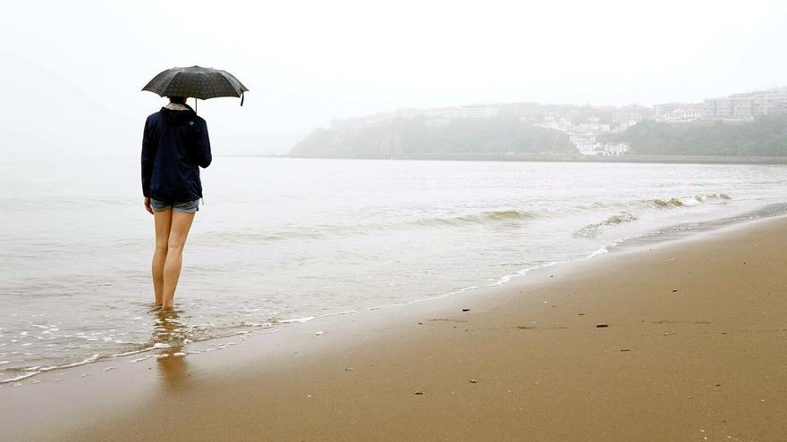 Las tormentas de estos días empañan la llegada del verano.