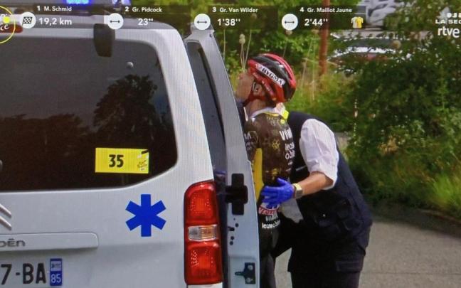Vingegaard abandona el Tour.