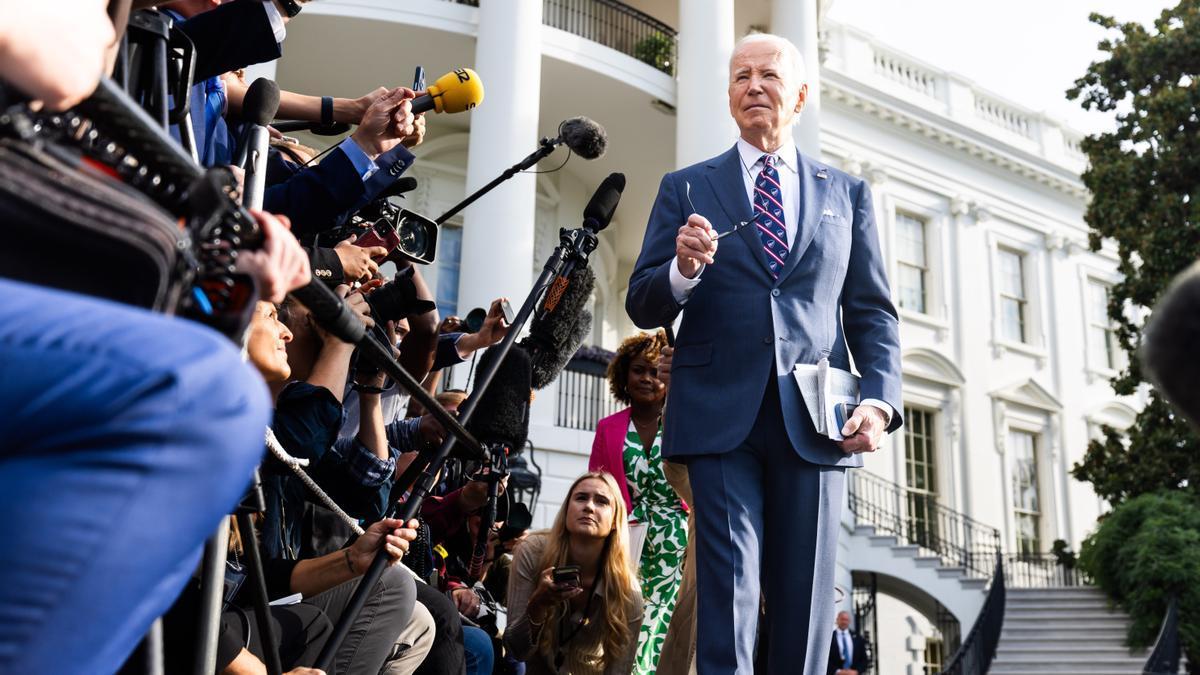 Joe Biden atiende a los medios en una imagen de archivo