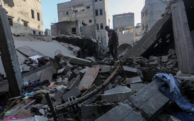 Sánchez anunció medidas como respuesta al "genocidio" de Israel contra el pueblo palestino