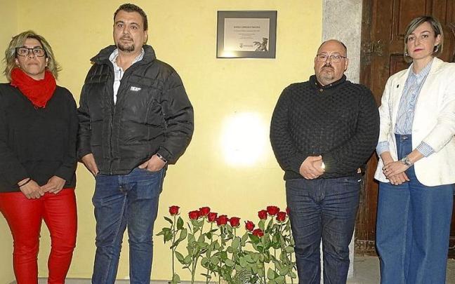 Recuerdo a Isaías Carrasco en Arrasate