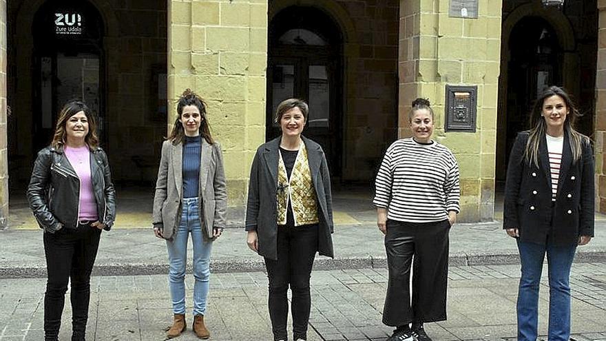 Representantes municipales, ayer. | FOTO: N.G.