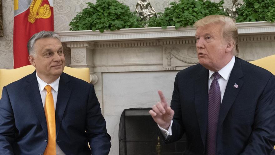 Orbán y Trump, en un encuentro en 2019.