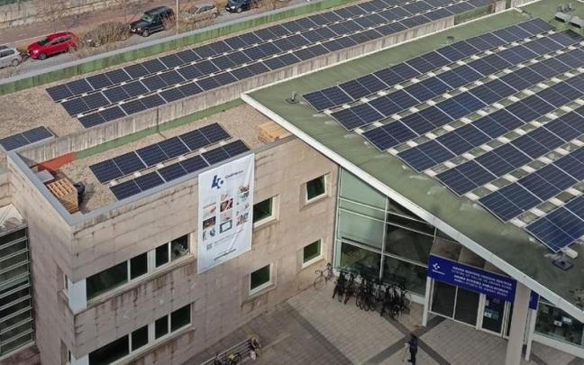 Osakidetza, premio EnerAgen 2023 por sus paneles solares fotovoltaicos en 44 centros de Atención PrimariaS Amara Berri 2 Osakidetza, premio EnerAgen 2023 por sus paneles solares fotovoltaicos en 44 centros de Atención PrimariaS Amara Berri 2