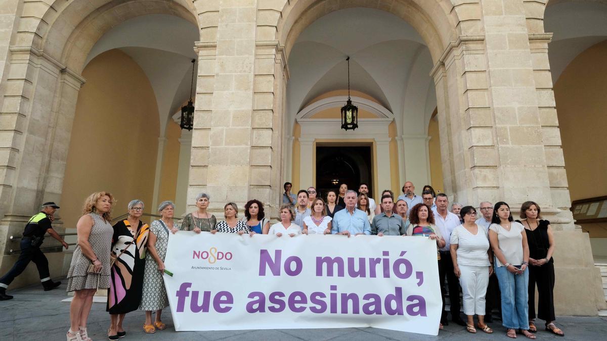 Podría tratarse de un caso de violencia de género que, de confirmarse, sería el 14 de este año en Andalucía y el tercero en Sevilla.