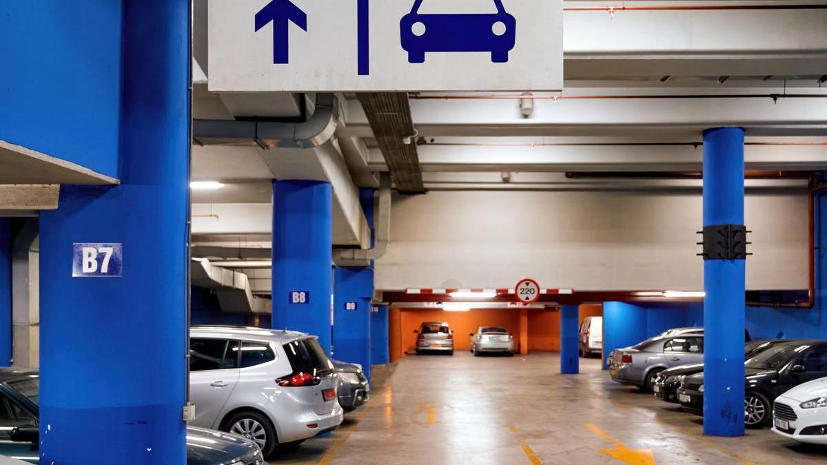 Lo primero que debe tener claro el propietario es que la plaza de garaje es una propiedad privada o un derecho exclusivo dentro de una comunidad, lo que implica que nadie más puede utilizarla sin permiso.
