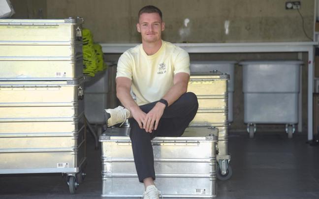 Sergio Gómez, en las instalaciones de Zubieta. / PEDRO MARTÍNEZ