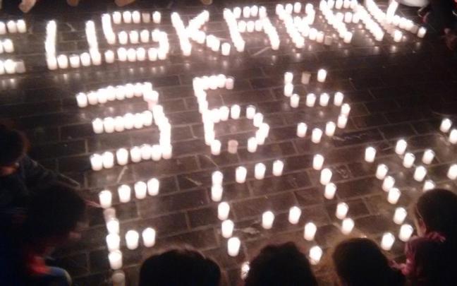 Velas por el euskera los 365 días del año en Amurrio