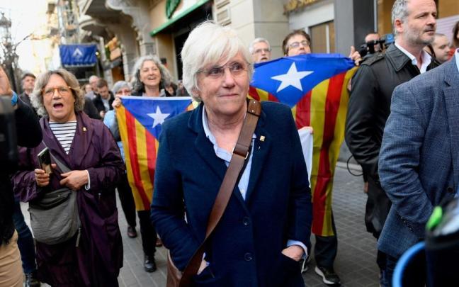 Clara Ponsatí en Barcelona. Clara Ponsatí en Barcelona.