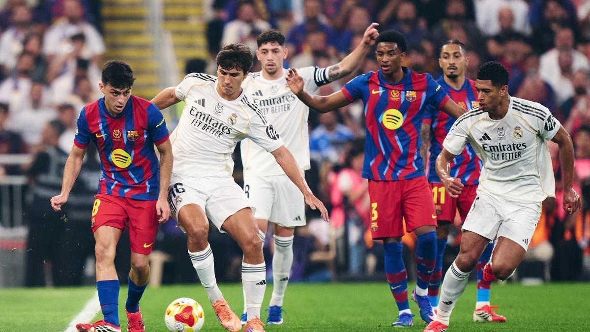 Imagen del último clásico de esta temporada disputado en Arabia Saudí.