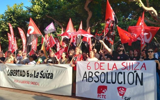Una concentración exige en Logroño "la libertad inmediata" para "las seis de La Suiza".
