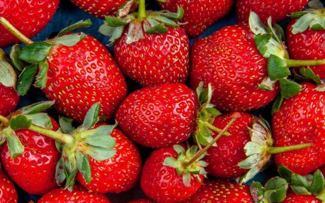 Qué le pasa a tu cuerpo si comes fresas todos los días