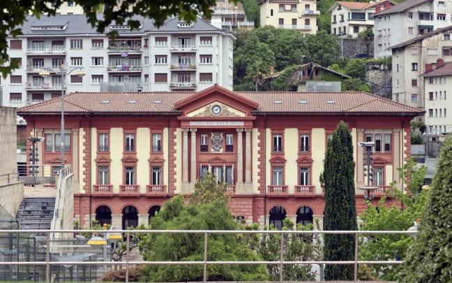 Fachada del Ayuntamiento de Eibar
