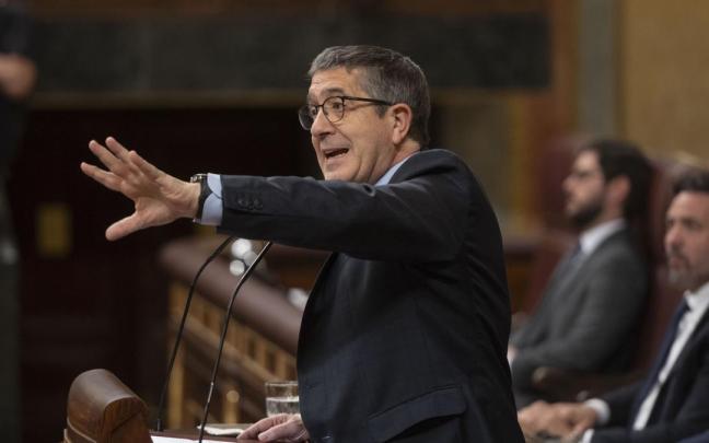 Patxi López, durante el debate en el Congreso sobre la ley de amnistía. Patxi López, durante el debate en el Congreso sobre la ley de amnistía.