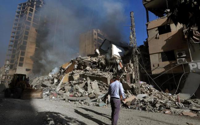 Destrozos causados por los bombardeos israelíes esta semana en Beirut.