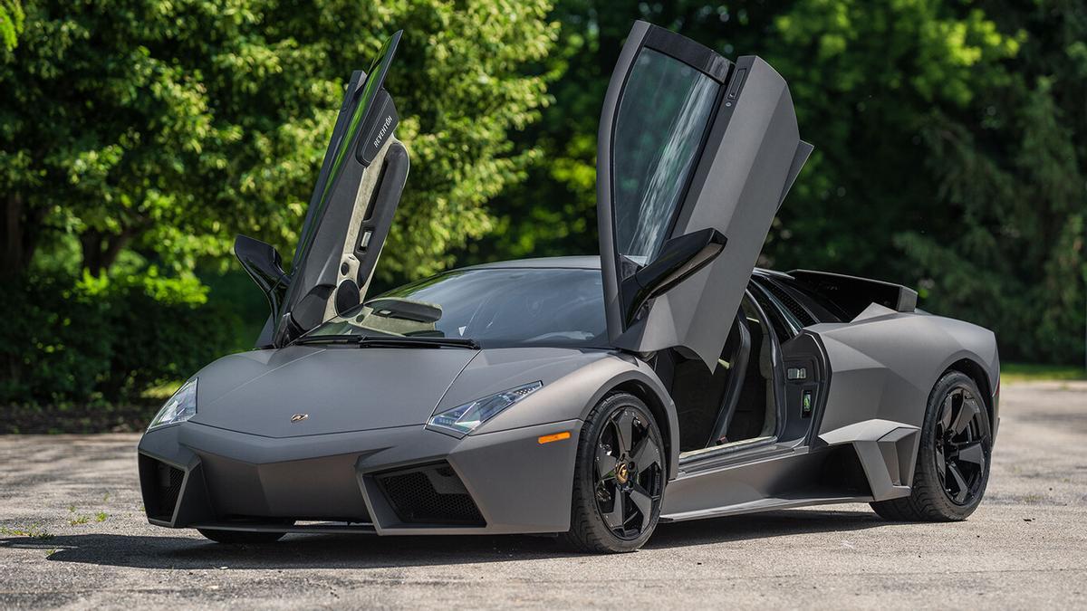 Lamborghini Reventón.