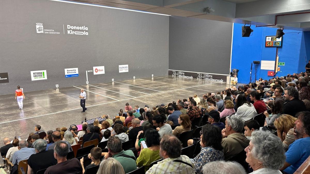 El Atano III de Donostia vivió un ambiente espectacular.