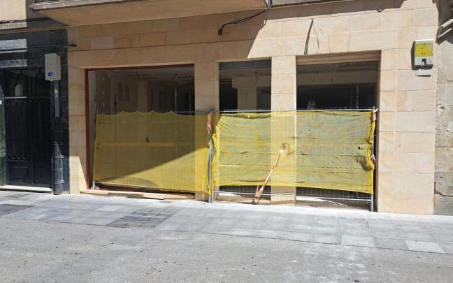 Este local en obras cuenta con más 220 m2 de superficie y apuesta por un emplazamiento de referencia para la ciudad Este local en obras cuenta con más 220 m2 de superficie y apuesta por un emplazamiento de referencia para la ciudad