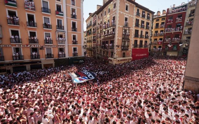 En imágenes: Chupinazo de los Sanfermines 2026