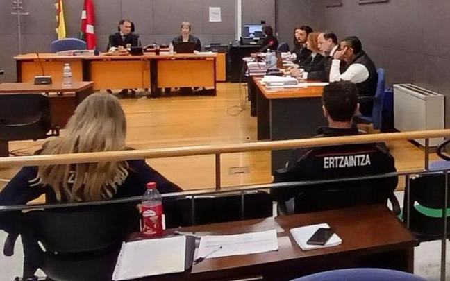 La Sección Sexta de la Audiencia de Bizkaia acoge el juicio con jurado popular contra el acusado de matar a cinco hombres en Bilbao. / EUROPA PRESS La Sección Sexta de la Audiencia de Bizkaia acoge el juicio con jurado popular contra el acusado de matar a cinco hombres en Bilbao. / EUROPA PRESS