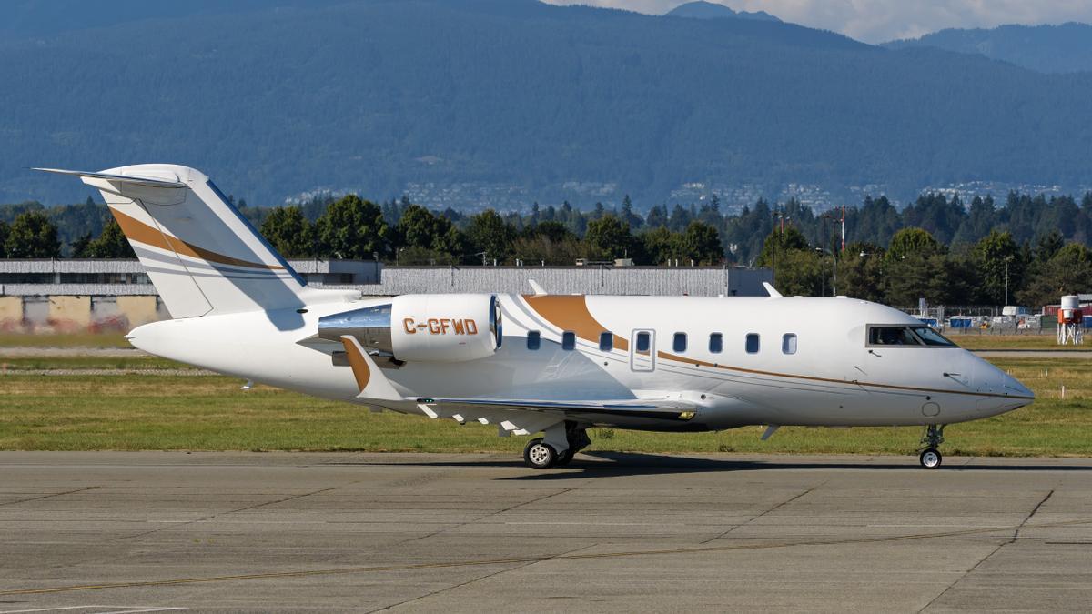 Un avión se estrella al despegar en el aeropuerto de Bangor, Maine.