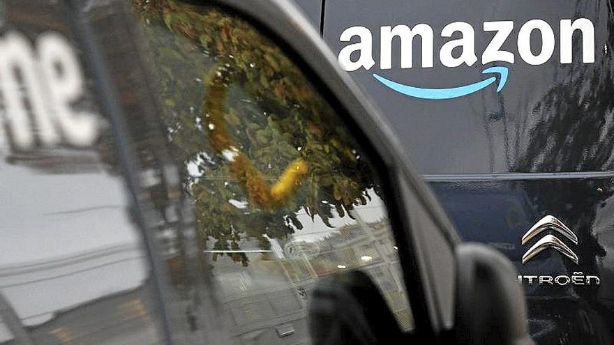 La plantilla mundial de Amazon alcanza los 350.000 empleados.