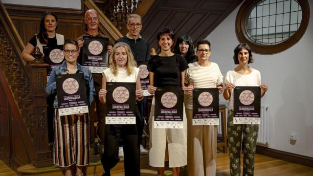 Representantes de diferentes agentes que participan en la organización de las Jornadas ZTB.