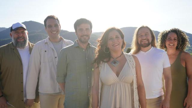 La formación musical ANE HAN al completo