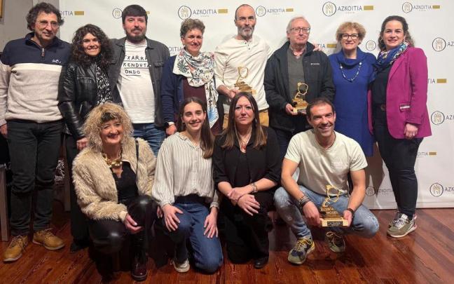 Entrega de premios de la última edicion del Concurso de Cuentos en Euskera Bizenta Mogel.