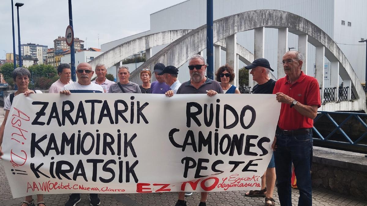 Representantes de la plataforma EO