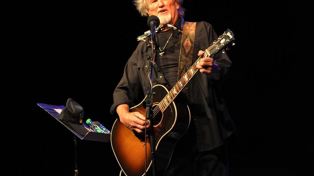 El actor y compositor estadounidense Kris Kristofferson.