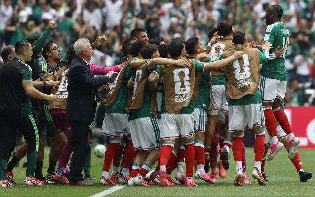 En imágenes: México y Sudáfrica inauguran el Mundial