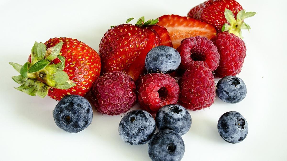 Fresas, arándanos y frambuesas reducen la inflamación.