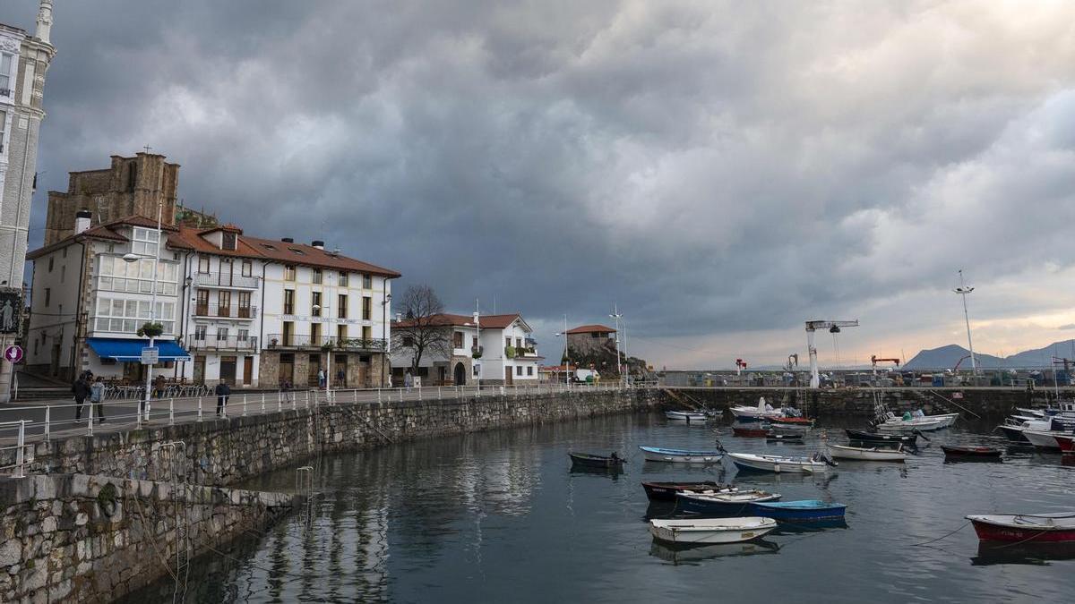 Puerto de Castro Urdiales.