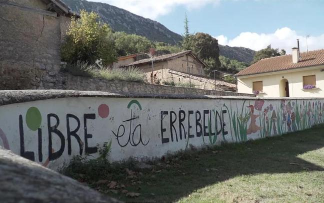 Uno de los muros del campamento de Bernedo.