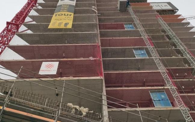 Imagen de un edificio en construcción en la capital vizcaina.