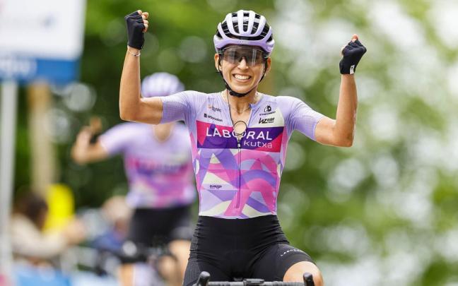 Yurani Blanco celebra la victoria en Arrate.