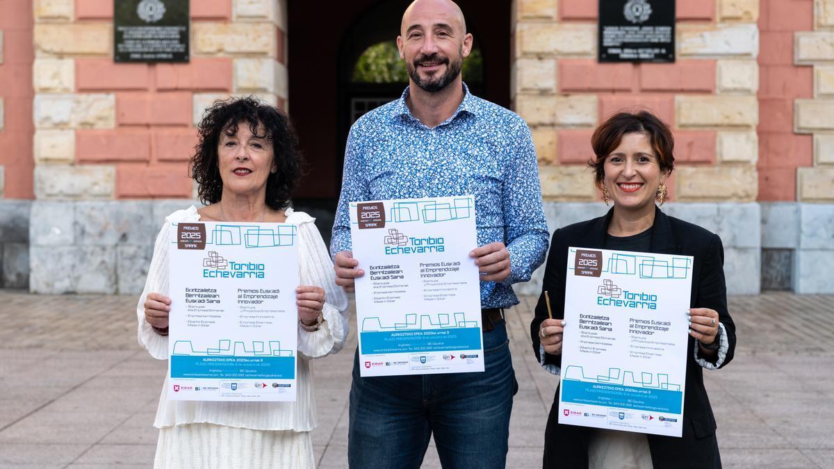 Presentación de la edición número 35 de los Premios Toribio Etxeberria en Eibar.
