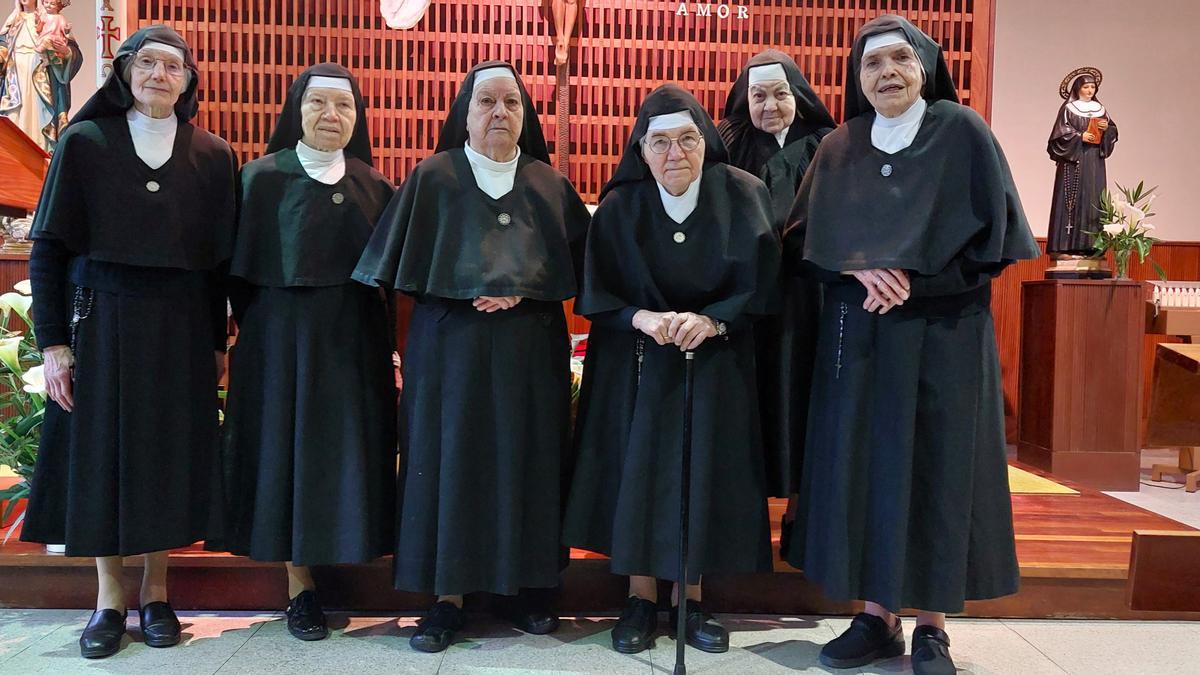 Imagen de las monjas que ocupaban el convento antes de su marcha en la primavera del año pasado.