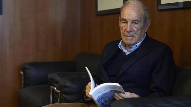 Carlos Garaikoetxea.