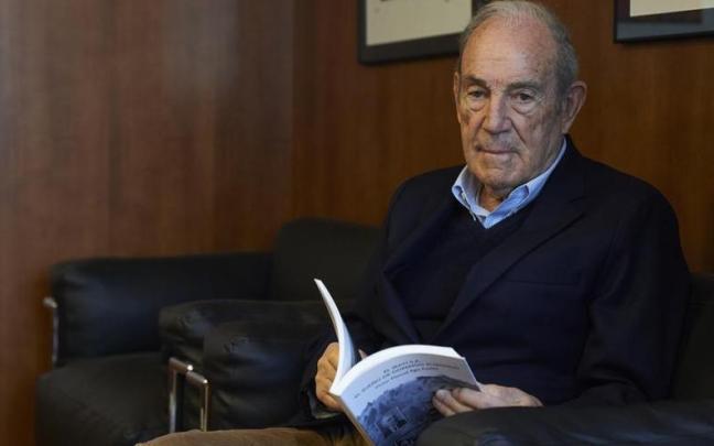 Carlos Garaikoetxea.