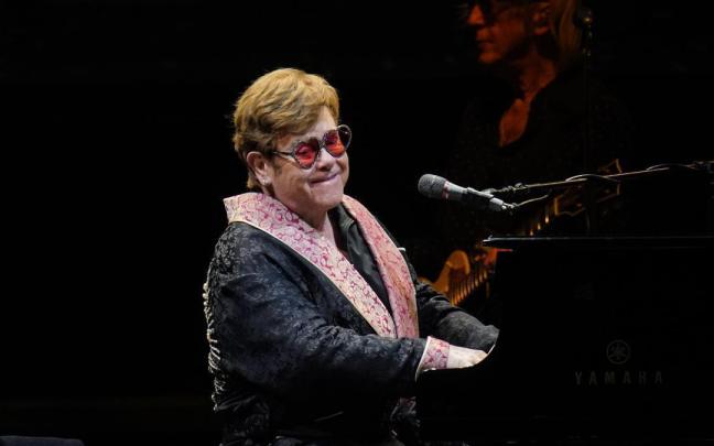 Elton John durante un concierto el pasado julio. Elton John durante un concierto el pasado julio.