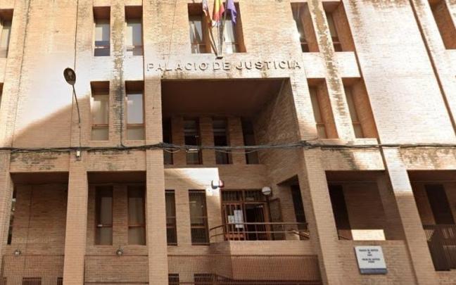 Imagen de la fachada del Palacio de la Justicia de Elda.